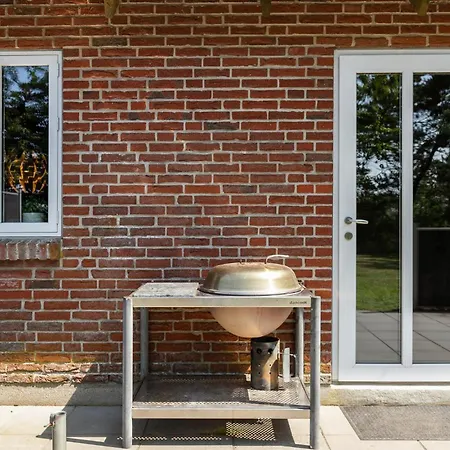 Feriehus 8 Bedroom In Romo