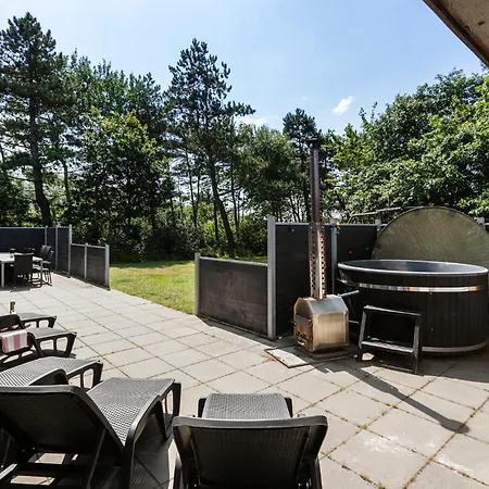 別荘 8 Bedroom In *